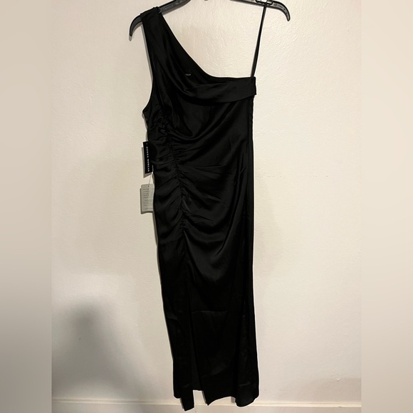 NWT Donna Morgan One Shoulder Evening Gown Size 2 - Picture 5 of 5
